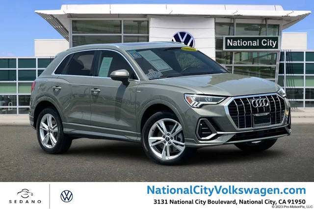 2023 Audi Q3 S line Premium AWD photo