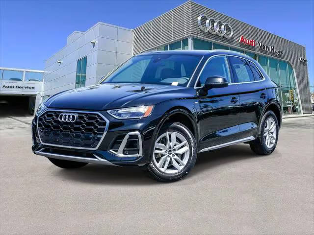 2023 Audi Q5 S line Premium AWD photo