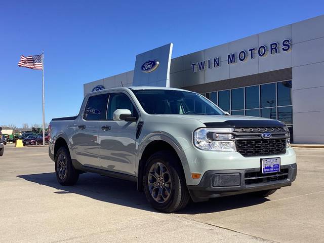 2023 Ford Maverick XLT FWD photo