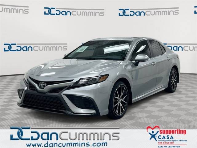 2023 Toyota Camry SE FWD photo