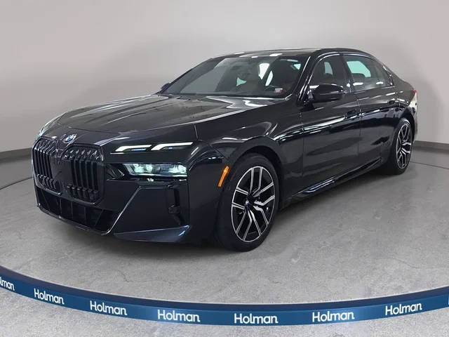 2023 BMW 7 Series 740i RWD photo
