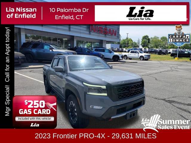 2023 Nissan Frontier PRO-4X 4WD photo