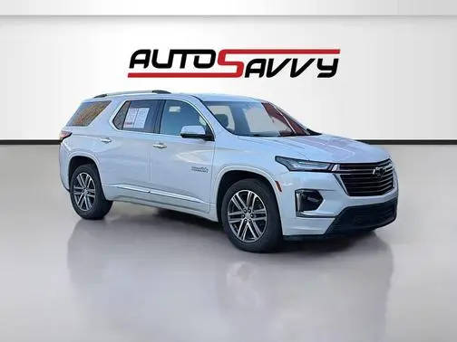 2023 Chevrolet Traverse High Country FWD photo
