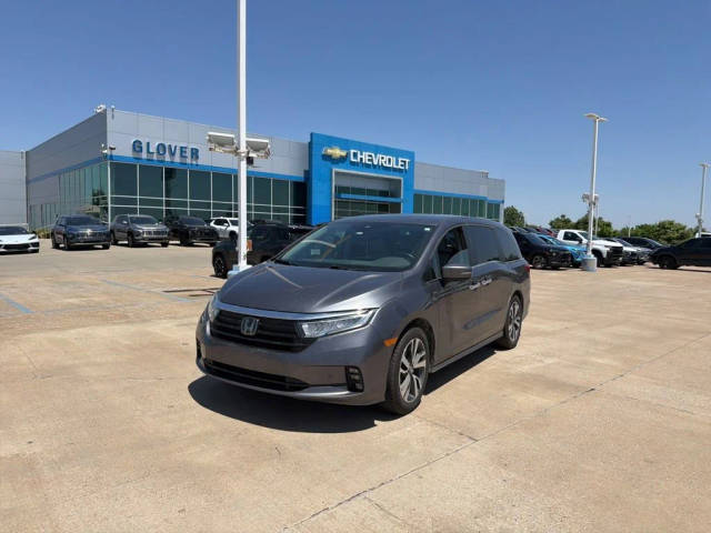 2023 Honda Odyssey Touring FWD photo