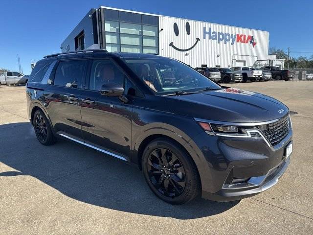 2023 Kia Carnival SX Prestige FWD photo