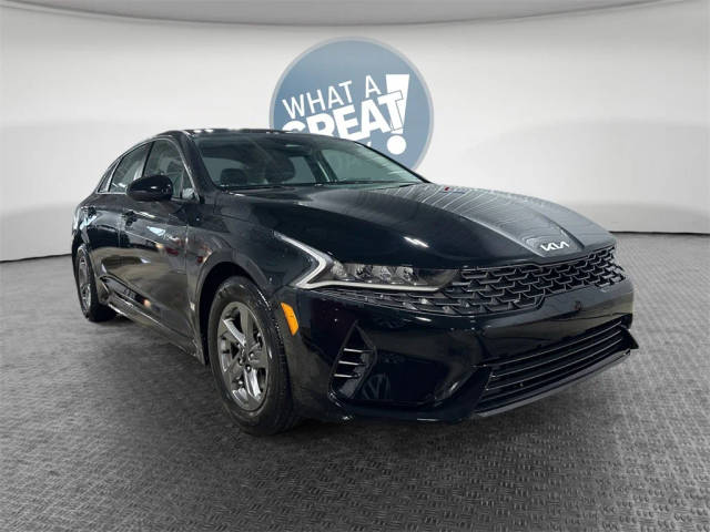 2023 Kia K5 LXS FWD photo