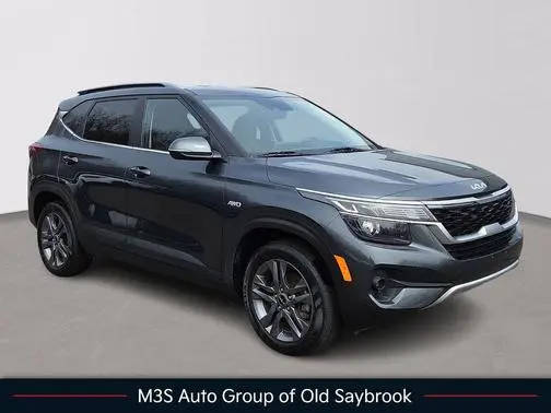 2023 Kia Seltos S AWD photo