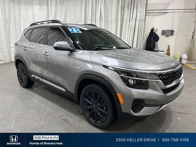 2023 Kia Seltos Nightfall AWD photo