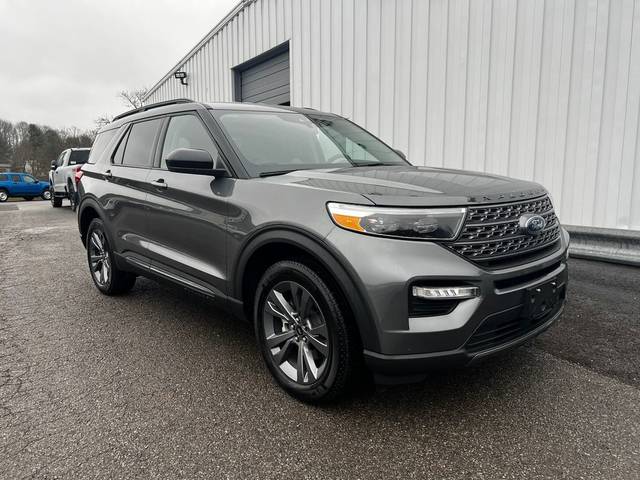2023 Ford Explorer XLT 4WD photo