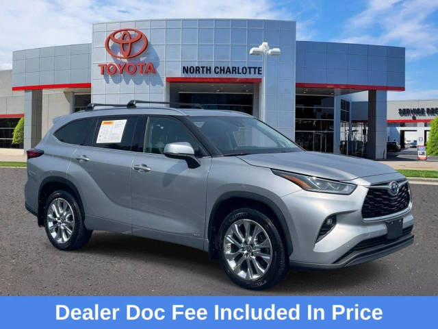 2023 Toyota Highlander Hybrid Limited AWD photo