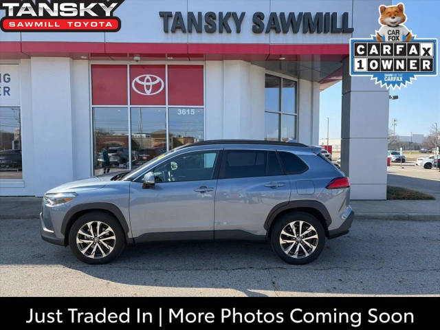 2023 Toyota Corolla Cross XLE FWD photo