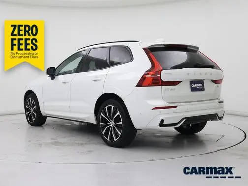 2023 Volvo XC60 Plus Dark Theme AWD photo