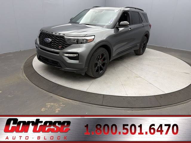 2023 Ford Explorer ST 4WD photo