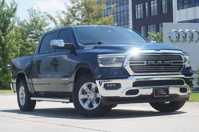 2023 Ram 1500 Laramie 4WD photo
