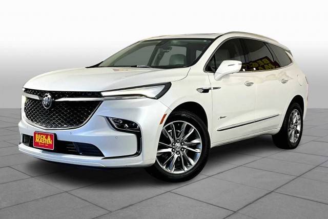 2023 Buick Enclave Avenir FWD photo