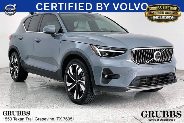 2023 Volvo XC40 Ultimate Bright Theme AWD photo