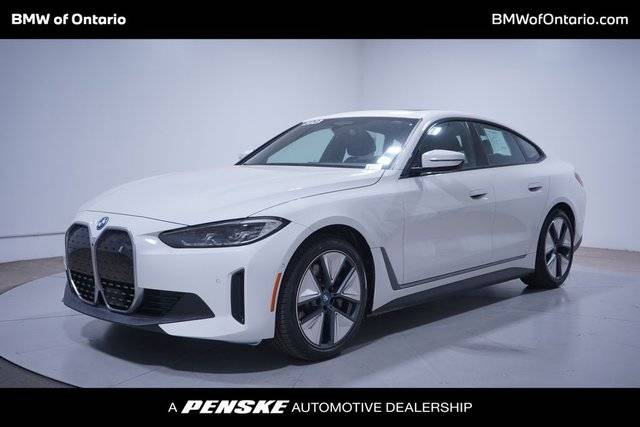 2023 BMW i4 eDrive35 RWD photo