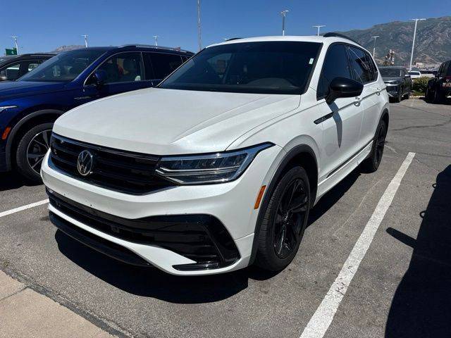 2023 Volkswagen Tiguan SE R-Line Black AWD photo