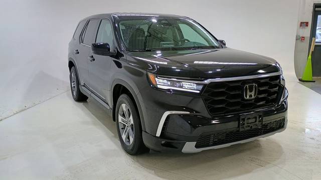 2023 Honda Pilot EX-L 7 Passenger AWD photo