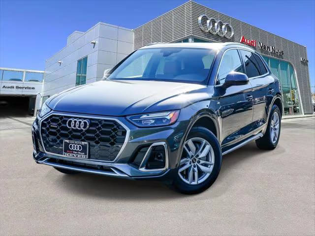 2023 Audi Q5 S line Premium AWD photo