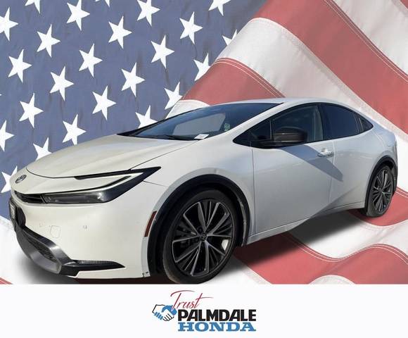 2023 Toyota Prius XLE FWD photo