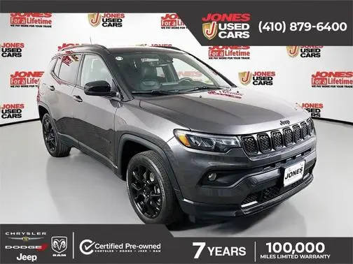 2023 Jeep Compass Altitude 4WD photo
