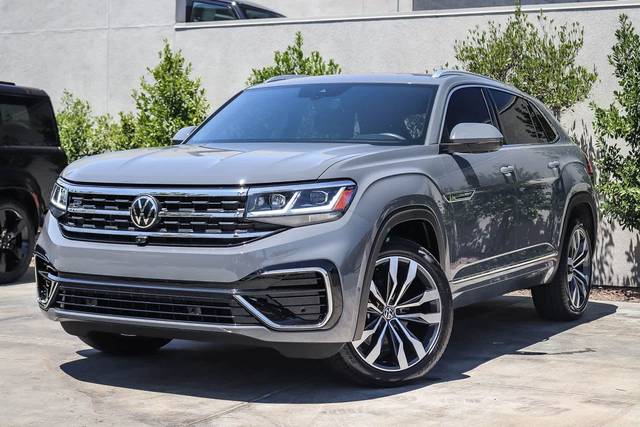 2023 Volkswagen Atlas Cross Sport 3.6L V6 SEL Premium R-Line AWD photo