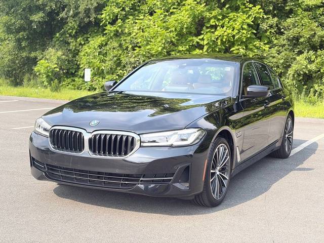 2023 BMW 5 Series 530e xDrive AWD photo