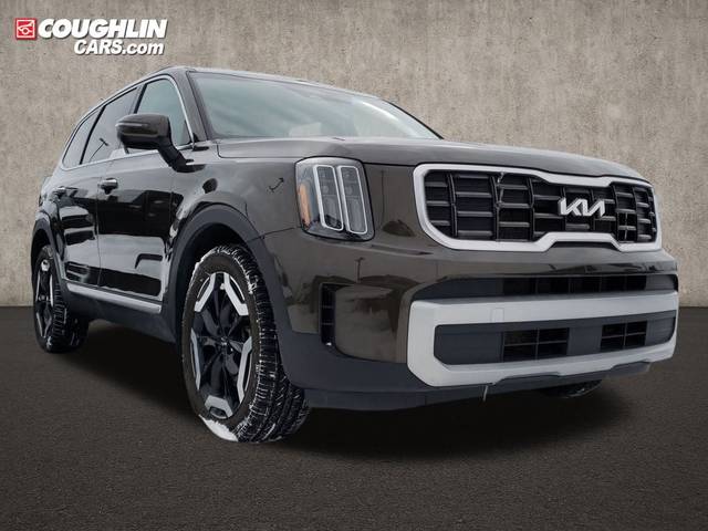 2023 Kia Telluride S FWD photo