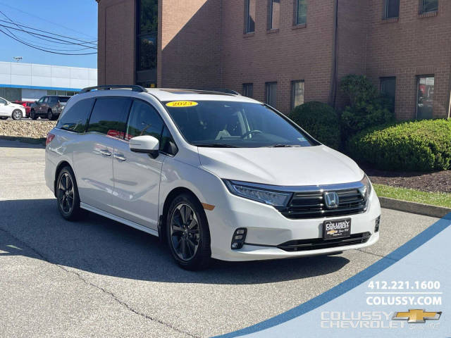 2023 Honda Odyssey Elite FWD photo