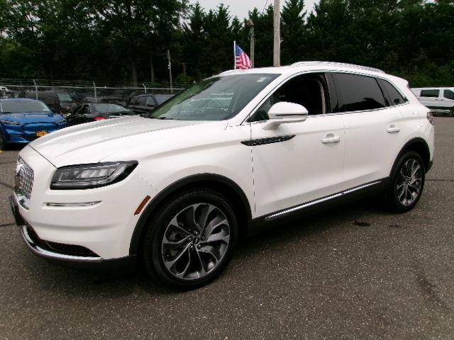 2023 Lincoln Nautilus Reserve AWD photo
