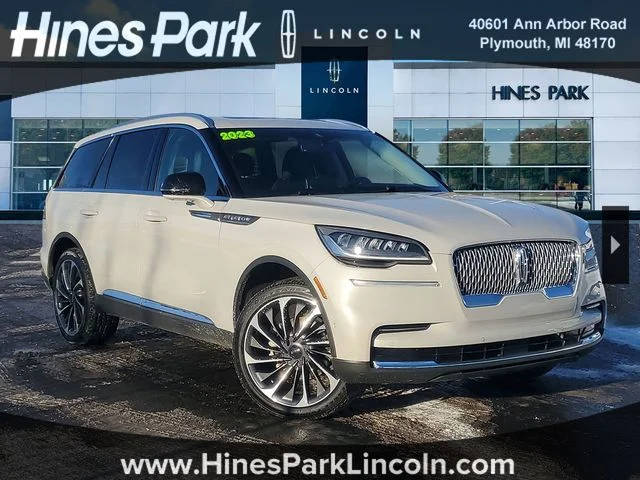 2023 Lincoln Aviator Reserve AWD photo