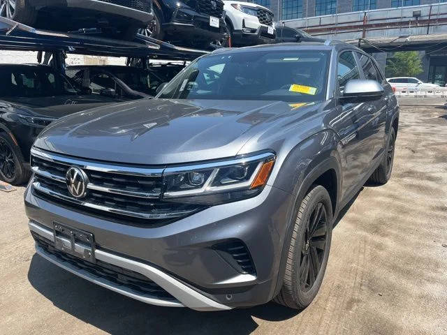 2023 Volkswagen Atlas Cross Sport 3.6L V6 SE w/Technology AWD photo