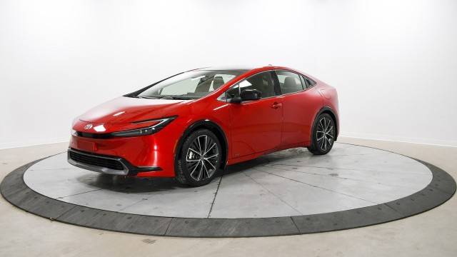 2023 Toyota Prius XLE AWD photo