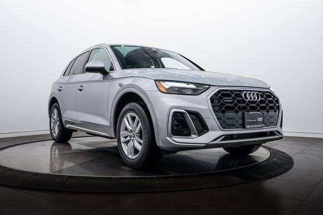 2023 Audi Q5 S line Premium AWD photo