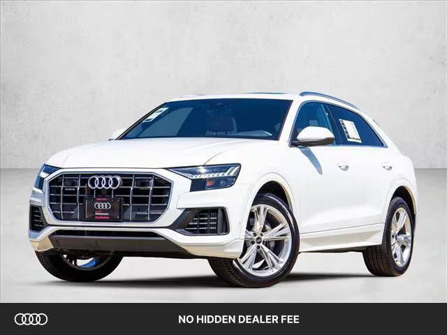 2023 Audi Q8 Premium AWD photo
