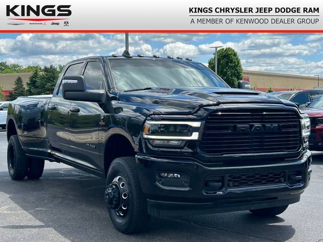 2023 Ram 3500 Laramie 4WD photo