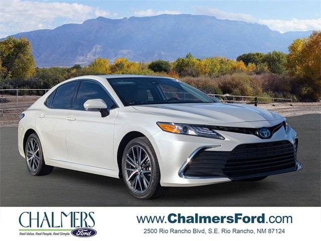 2023 Toyota Camry Hybrid XLE FWD photo