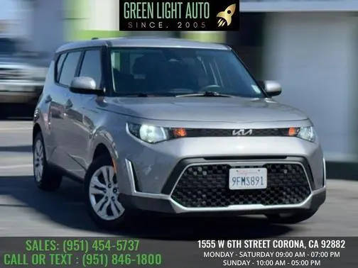 2023 Kia Soul LX FWD photo