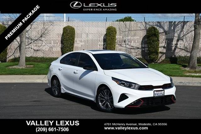 2023 Kia Forte GT-Line FWD photo