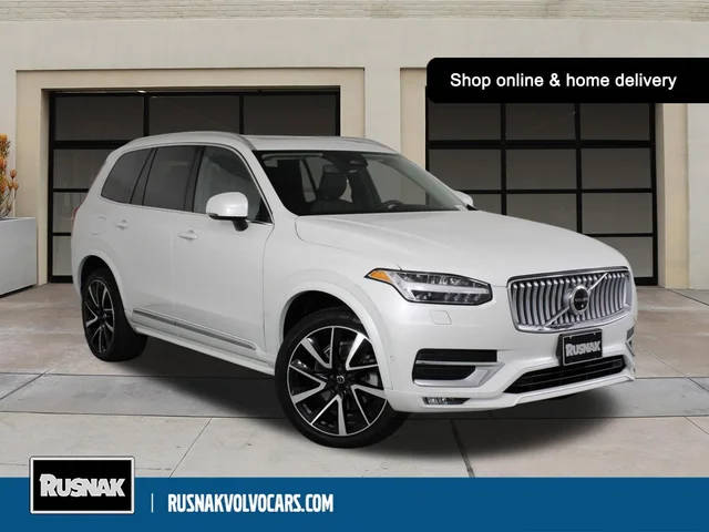 2023 Volvo XC90 Plus AWD photo