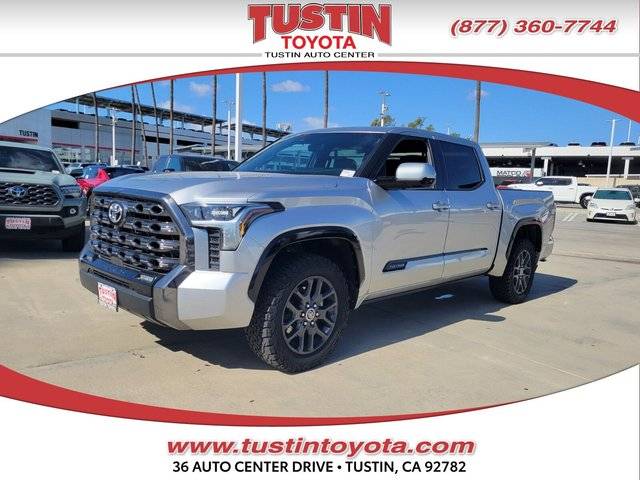 2023 Toyota Tundra Platinum 4WD photo