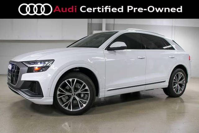 2023 Audi Q8 Premium Plus AWD photo