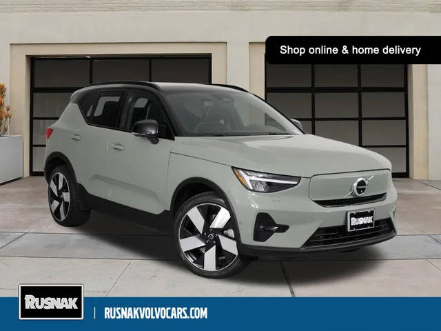 2023 Volvo XC40 Recharge Pure Electric Ultimate AWD photo