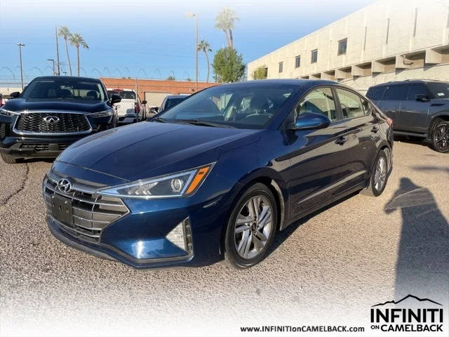 2020 Hyundai Elantra SEL FWD photo