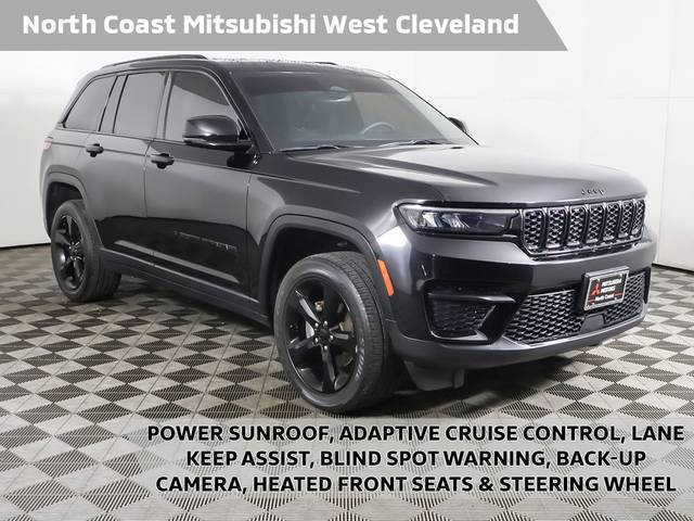 2023 Jeep Grand Cherokee Altitude 4WD photo