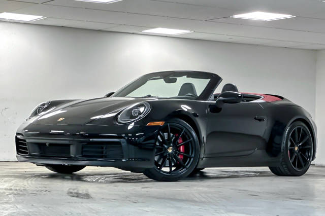 2022 Porsche 911 Carrera S RWD photo