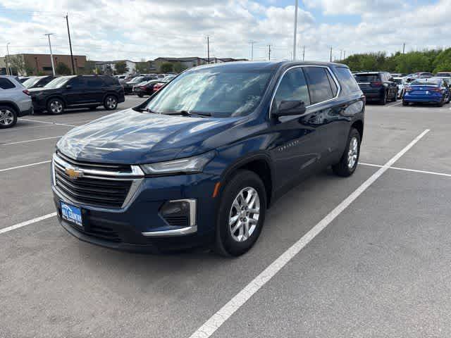 2023 Chevrolet Traverse LS FWD photo