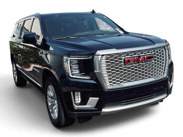 2023 GMC Yukon XL Denali 4WD photo
