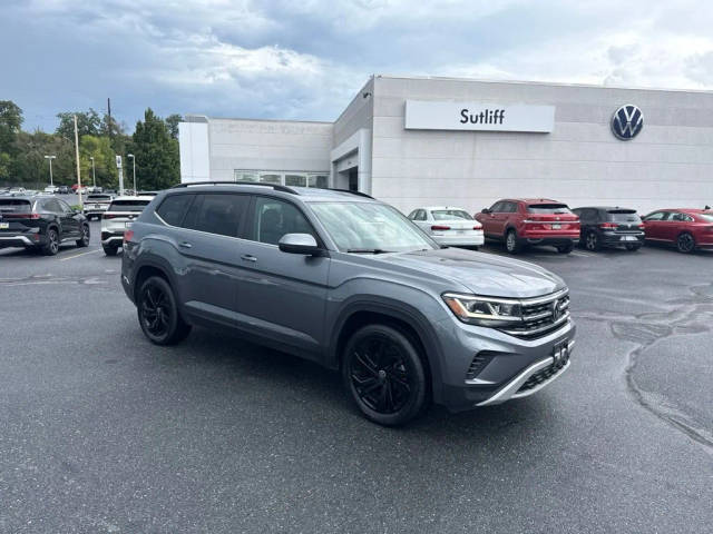 2023 Volkswagen Atlas 2.0T SE w/Technology AWD photo